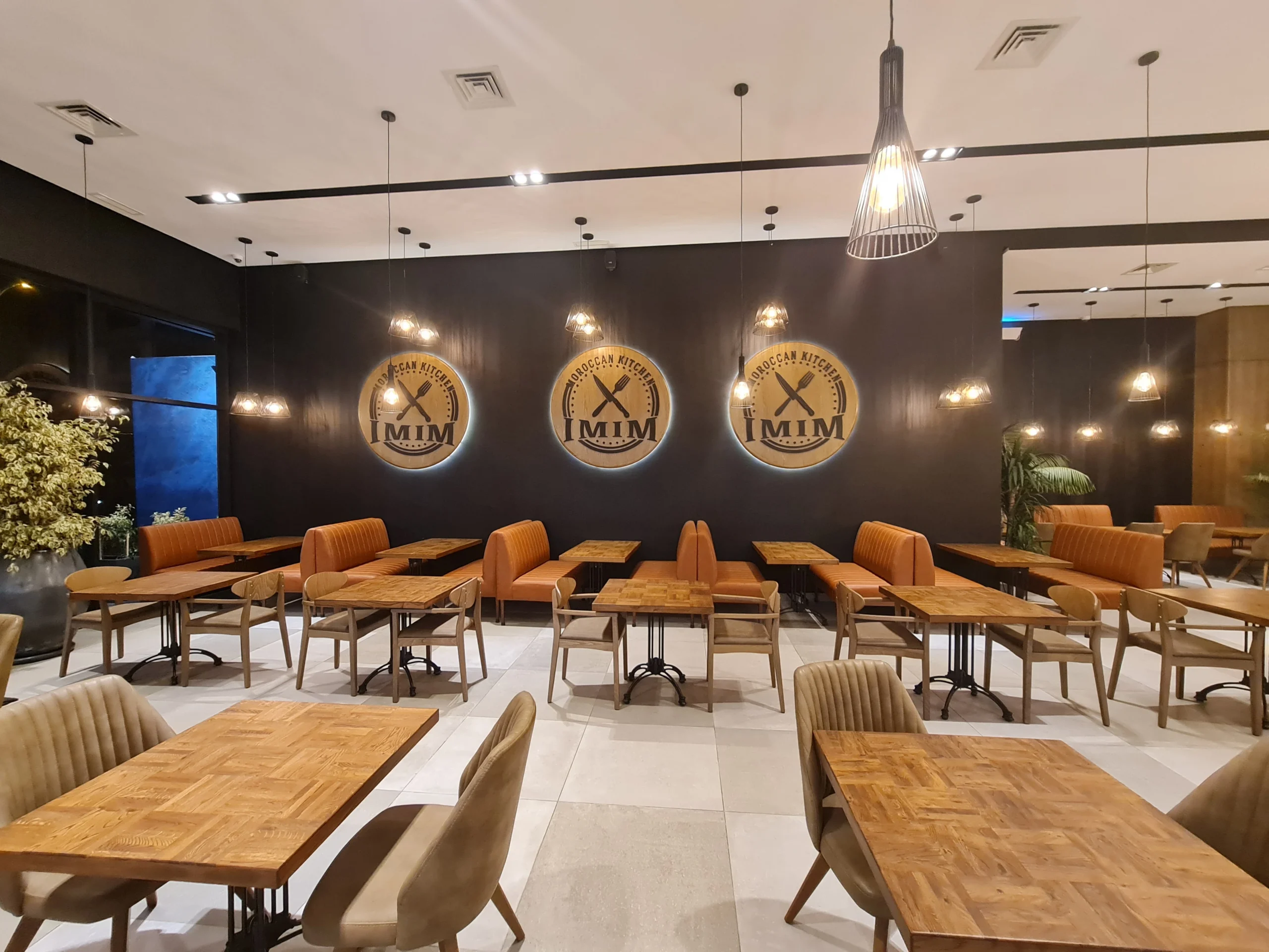 IMIM Restaurant